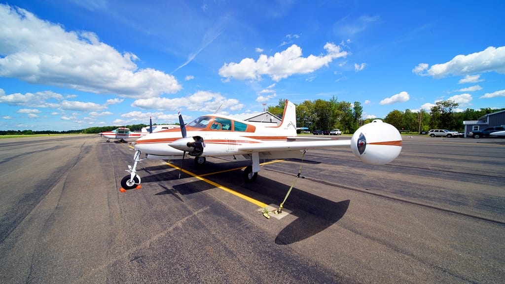 small maine airplane,