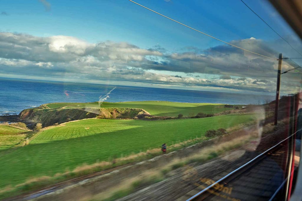 train travel to scotland