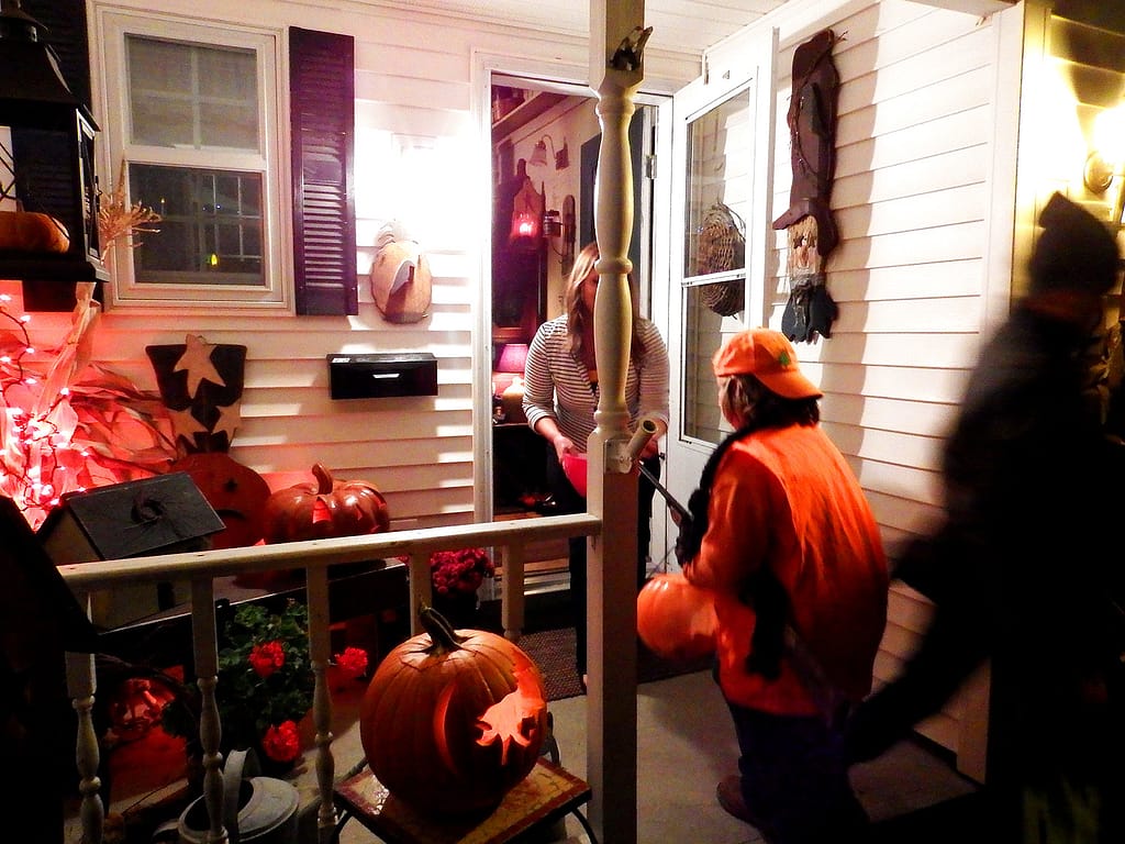 Halloween Trick Or Treating In A Small Maine Town MeInMaine Blog