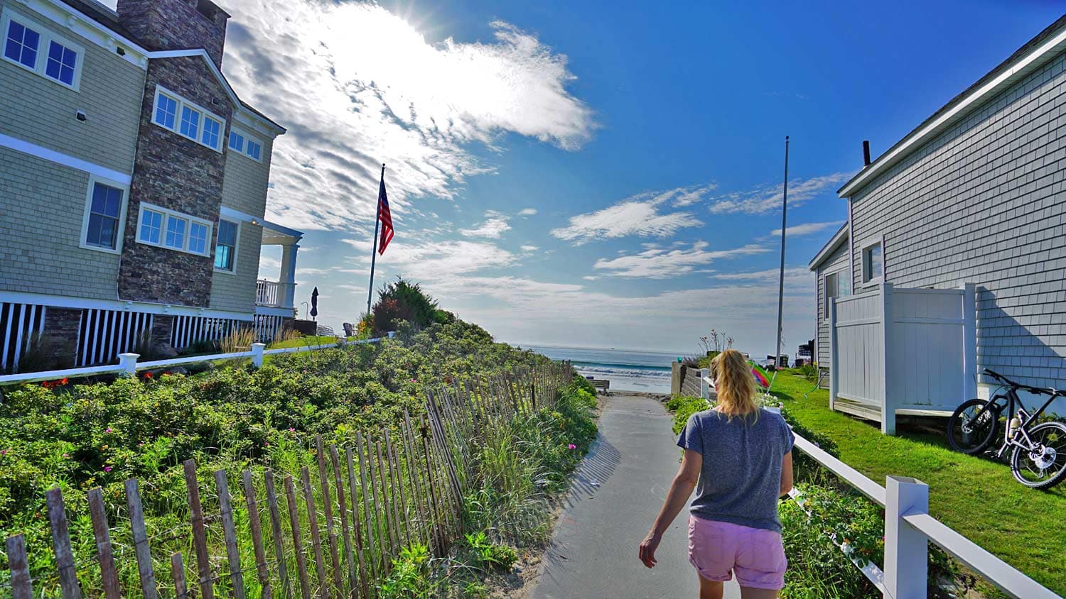 public way to moody beach