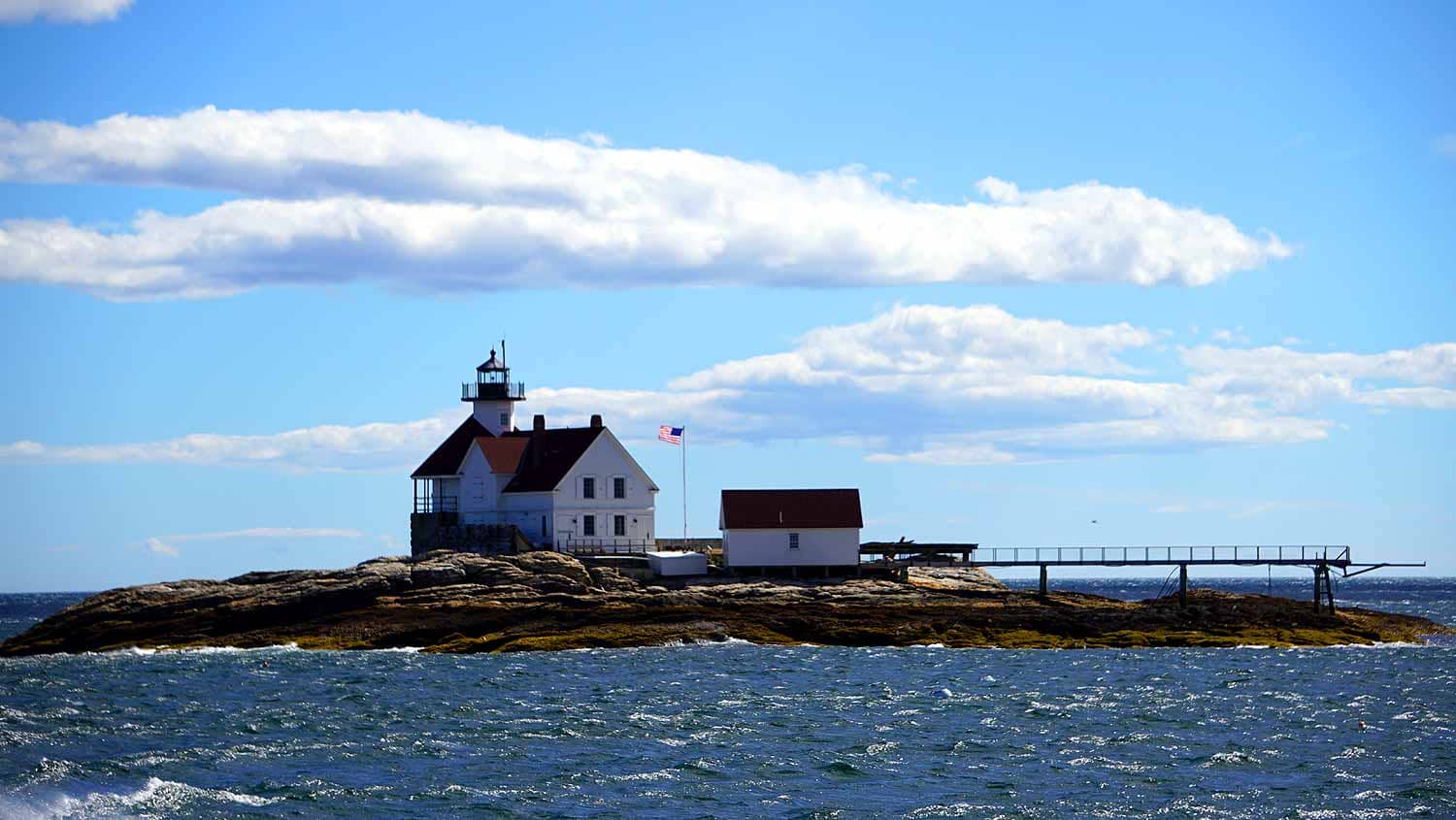 cuckholds lighthouse in maine