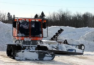 maine snow sled its groomer, 