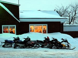 Maine Snow Sledders Grab A Bite.