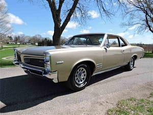 pontiac tempest car