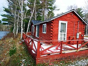 log lake cabin in maine