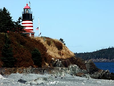 downeast maine lighthouse photo