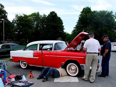 maine chevy repair crew photo