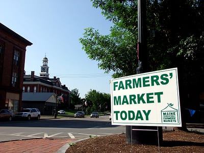 farmers market photo