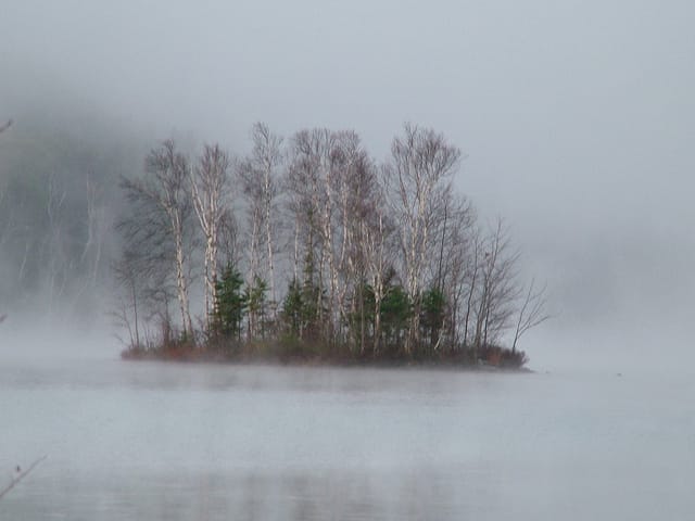 islandmainelake