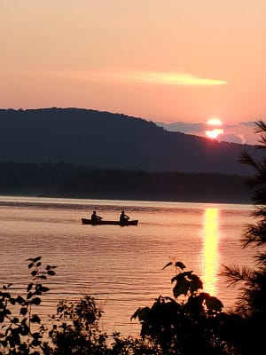 lake sun set photo